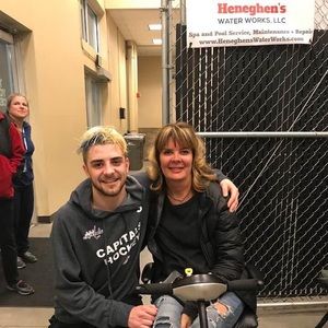 Meet your Posher, Robin